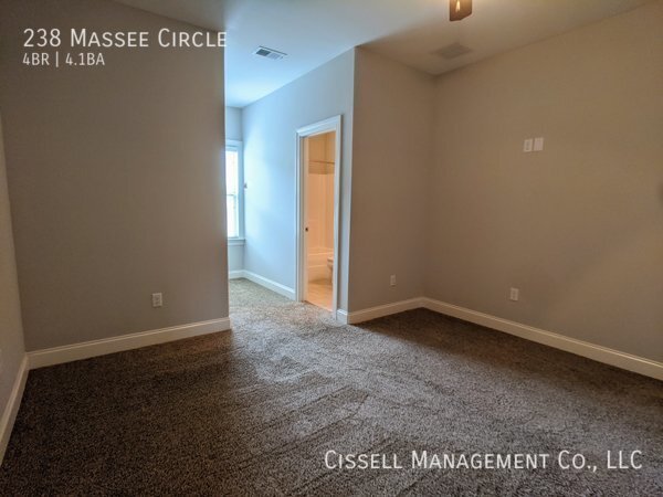 Building Photo - 238 Massee Cir