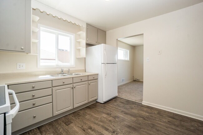 Building Photo - 7028 Lipan St