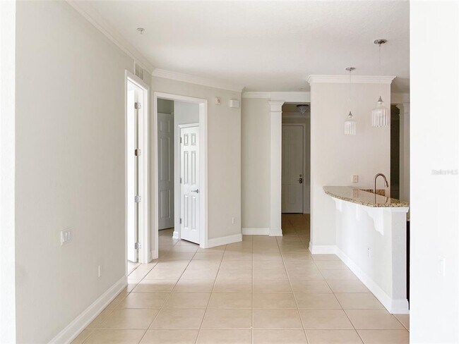 Building Photo - 3368 Robert Trent Jones Dr