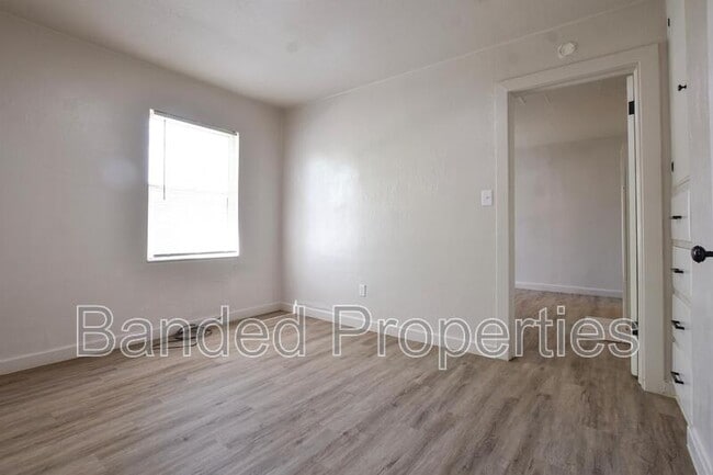 Building Photo - 8630-8644 W 2800 S