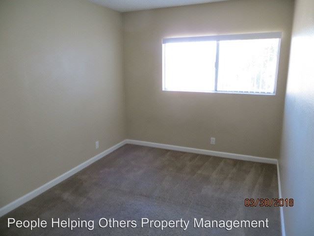 Building Photo - 5460-5468 Imperial Ave