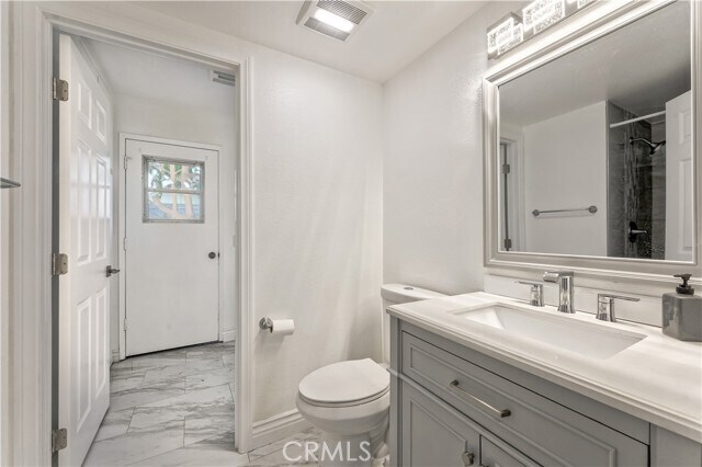 Building Photo - 25572 La Mirada St