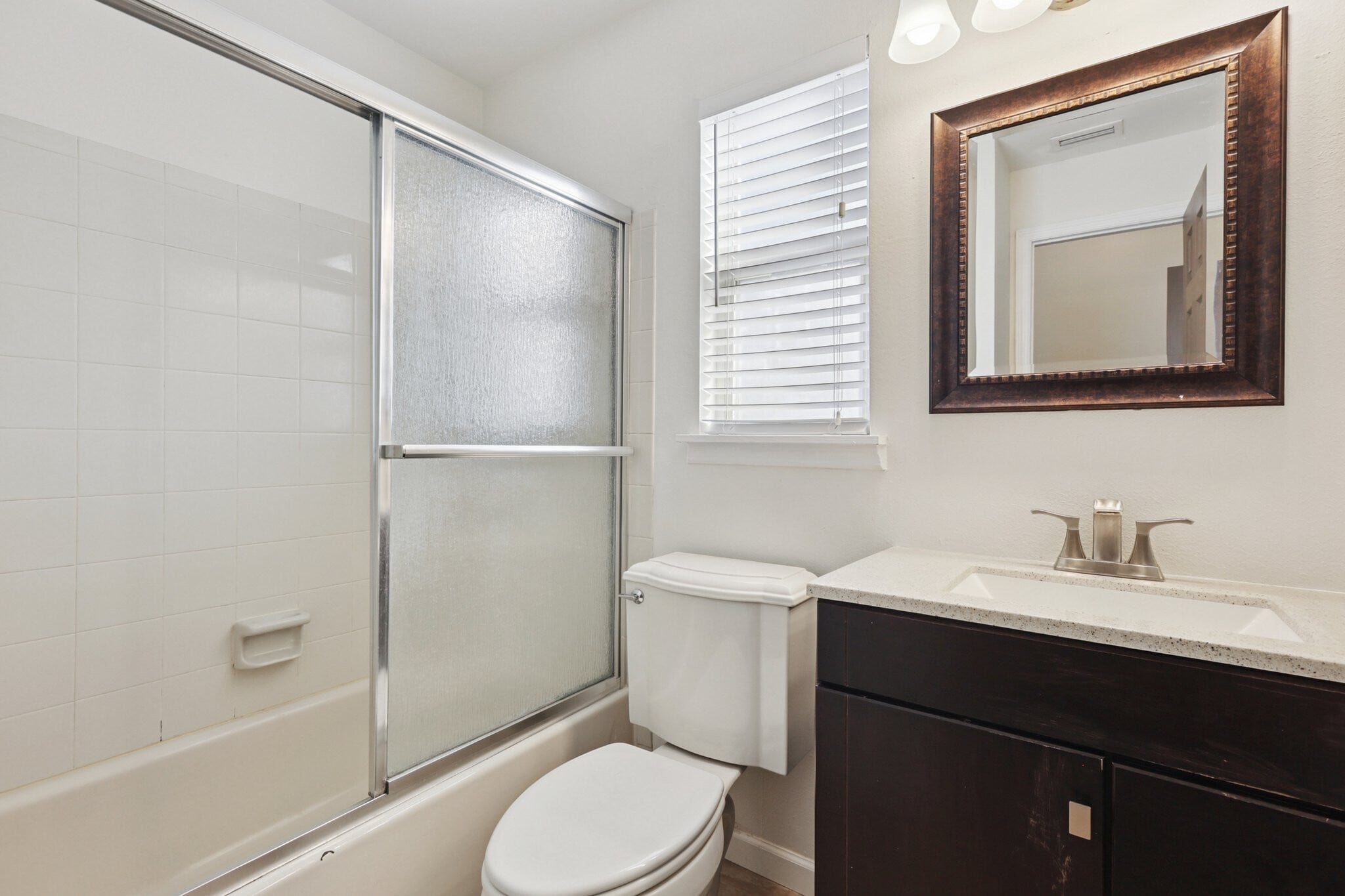 Building Photo - 7618 Colonial Ct