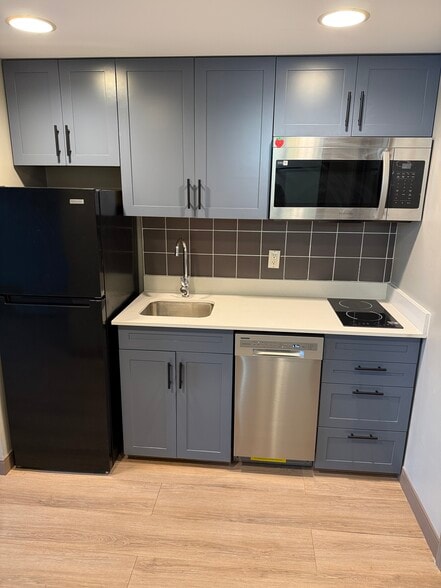 Building Photo - 154 East St