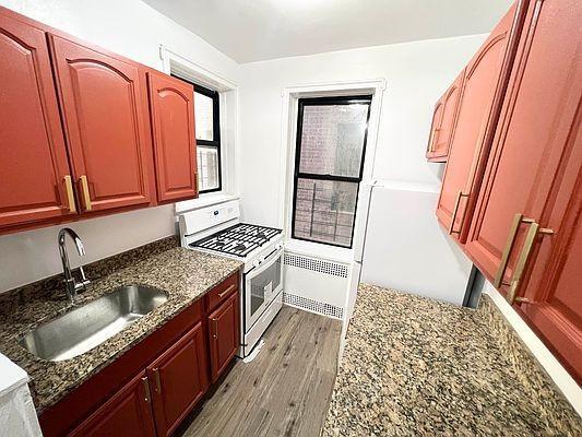 Building Photo - 1 bedroom in BRONX NY 10468