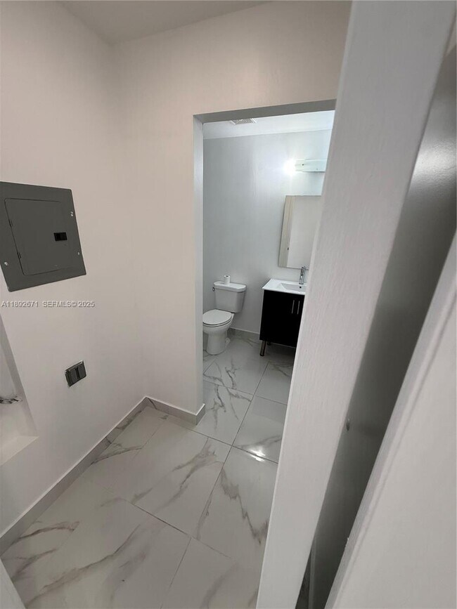 Building Photo - 13984 SW 259th Way