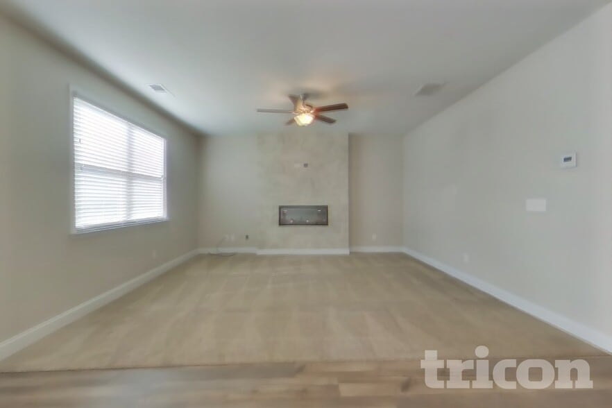 Building Photo - 83 Leyland Ct