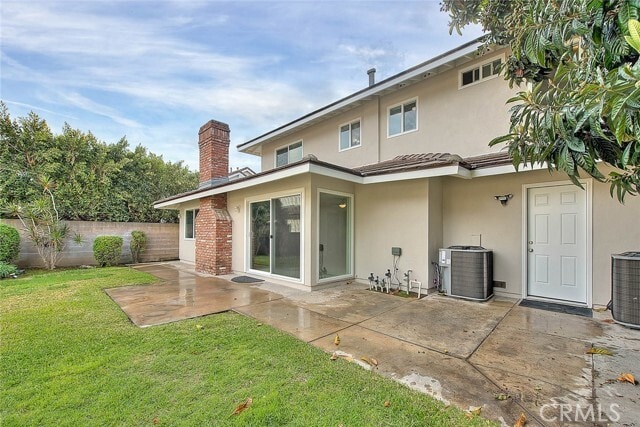 Building Photo - 626 W Camino Real Ave