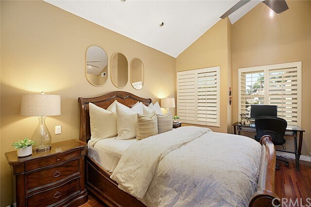 Building Photo - 23 Las Cruces