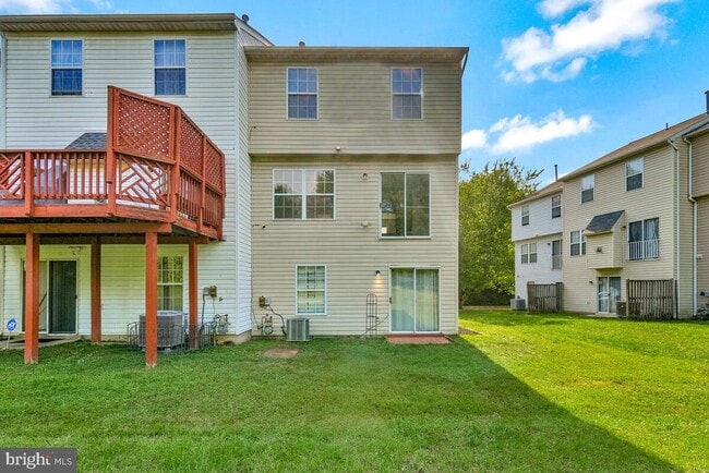 Building Photo - 2647 Longbow Ct