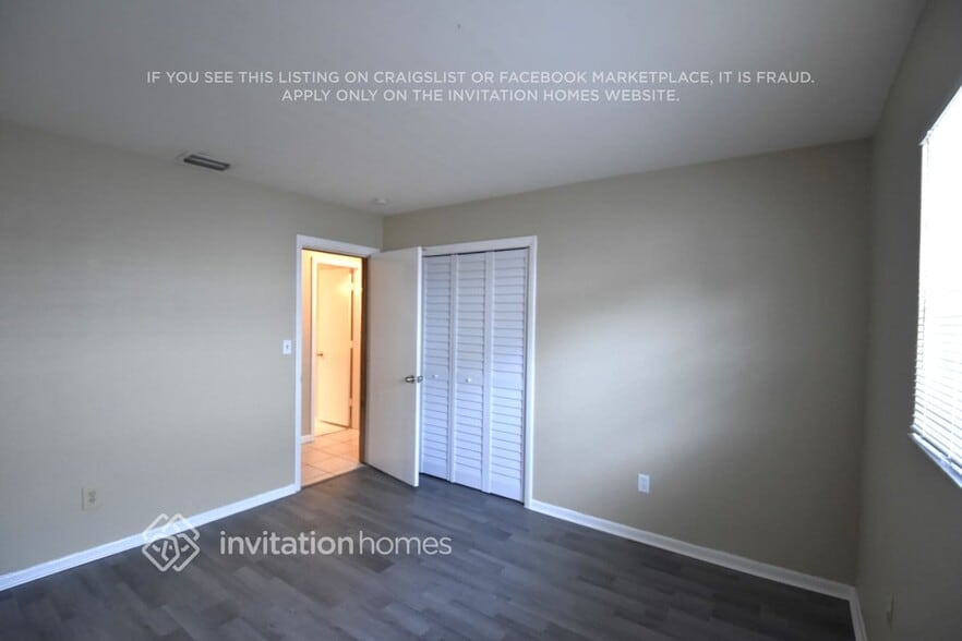 Building Photo - 17404 SW 108th Ct