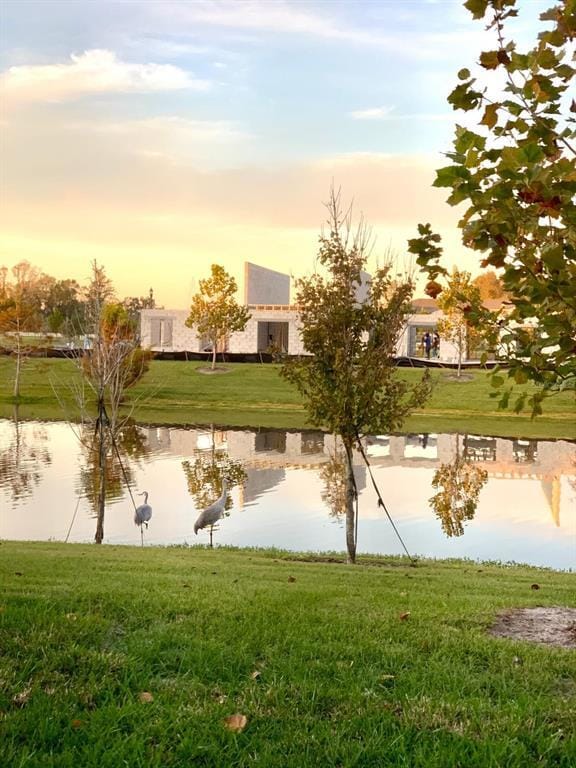 Building Photo - 204 Rustic Loop