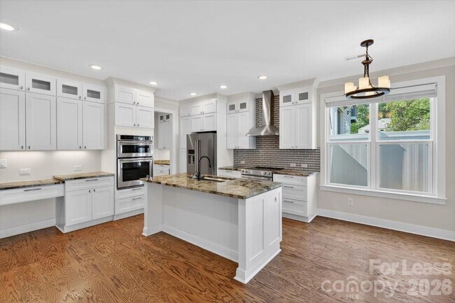 Building Photo - 5201 Valley Stream Rd