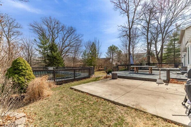 Building Photo - 9885 Belmont Ct