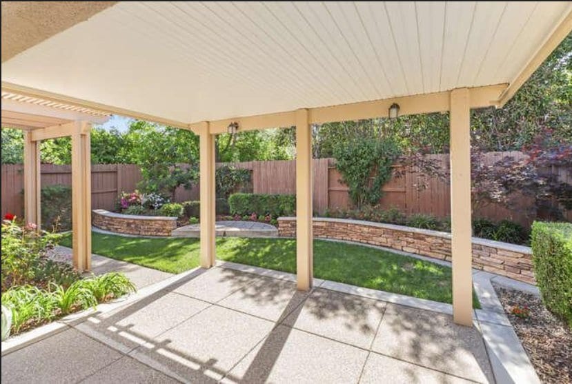 Building Photo - 9932 Westminster Way