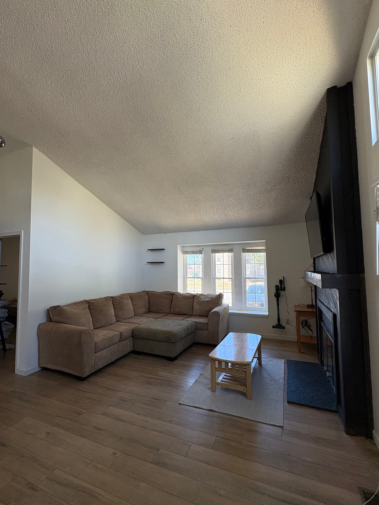 Building Photo - 5000 S Pagosa St