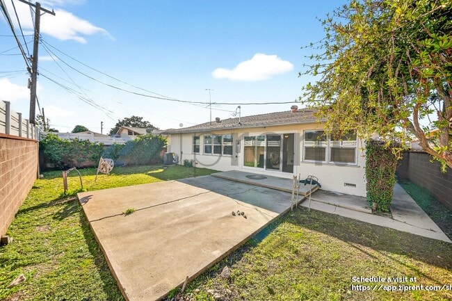 Building Photo - 13408 Ardath Ave