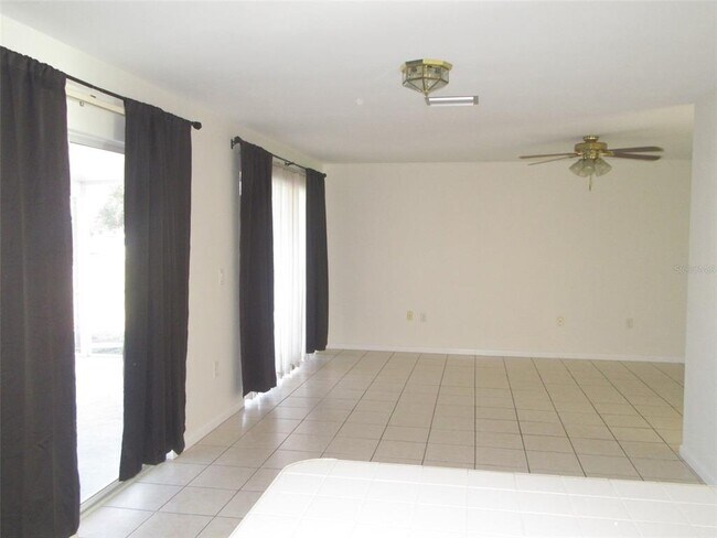 Building Photo - 64 Annapolis Ln