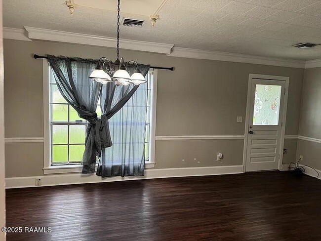 Building Photo - 311 S Morgan Ave