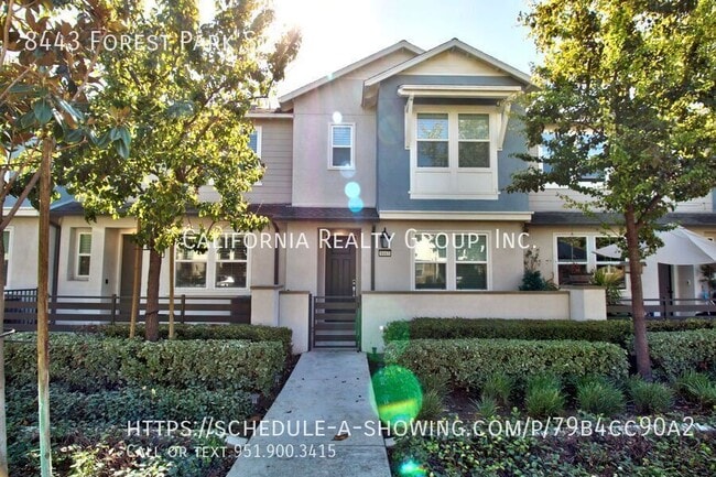 Building Photo - 8443 Forest Park St