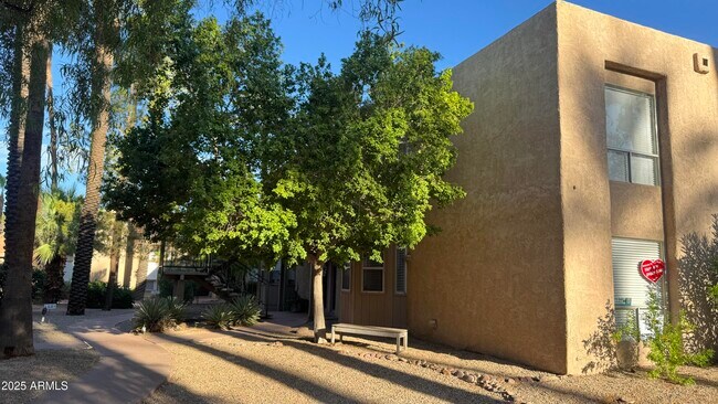 Building Photo - 4540 N 44th St