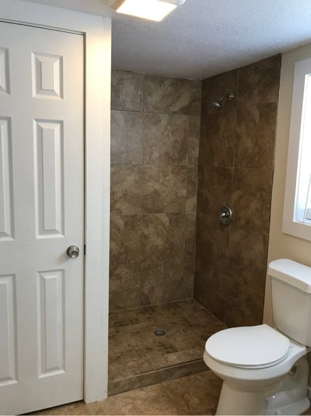 Building Photo - Lorena ISD, 2 bed/1 bath Charming Home