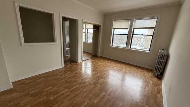 Primary Photo - 0 bedroom in Chicago IL 60613