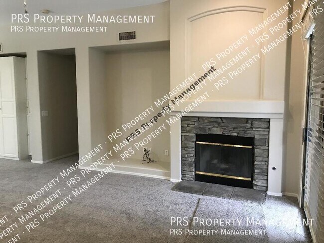 Building Photo - 3935 S Hollyhock Pl