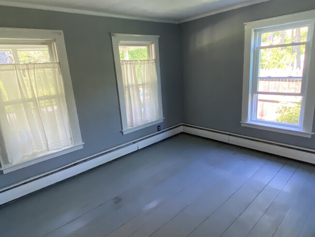 Bedroom 1. Quiet, peaceful bedroom with two windows. - 31 Foye Rd