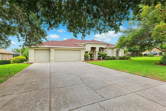Building Photo - 13049 Thoroughbred Dr