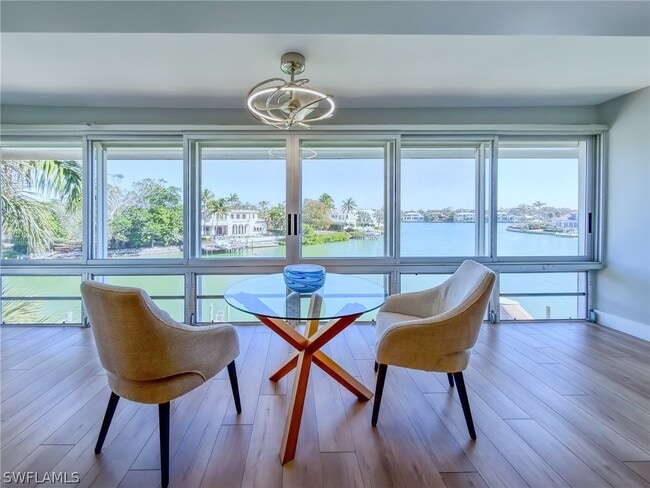 Building Photo - 1910 Gulf Shore Blvd N