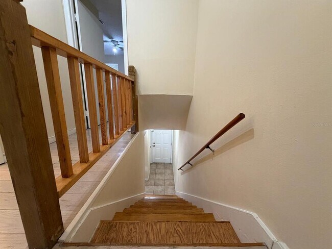 Building Photo - 7501 Gallineta Ct