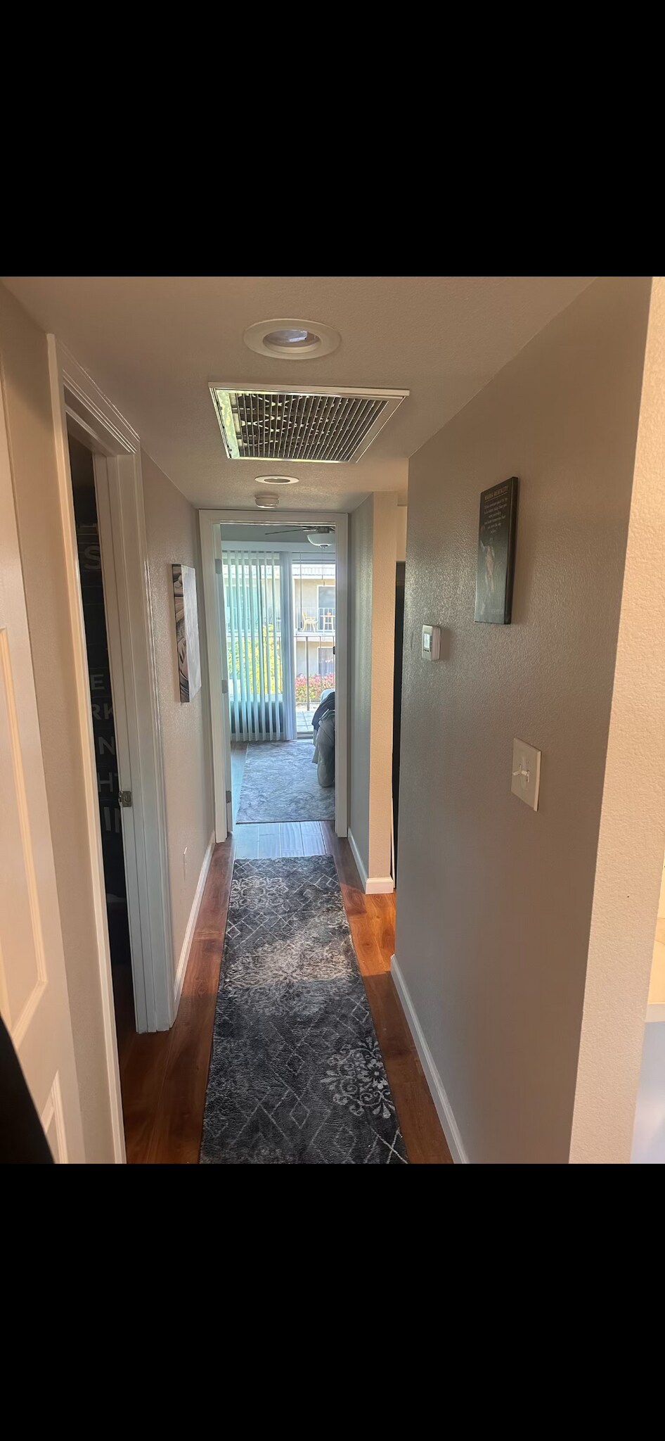 Building Photo - 7436 E Chaparral Rd