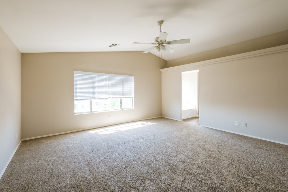 Building Photo - 4310 N 124th Ave