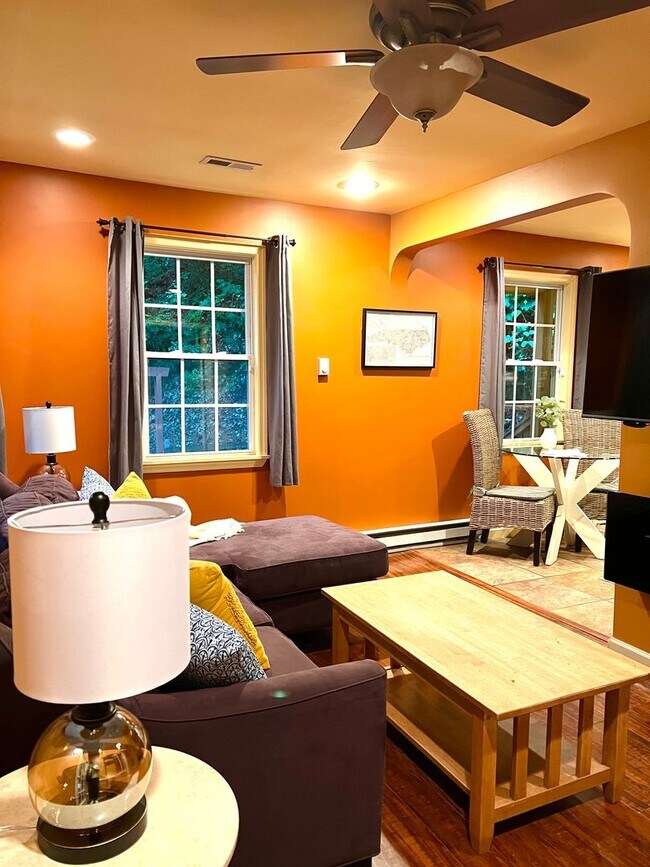 Building Photo - Completely Furnished Rental, 2 Bedrooms in...