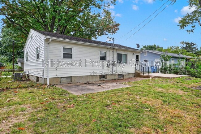 Building Photo - 6717 Lightwood Dr