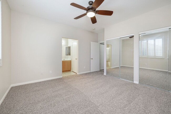 Building Photo - Single Story Home @ Buffalo/Desert Inn  1 Story - 2 Bedrooms + Den