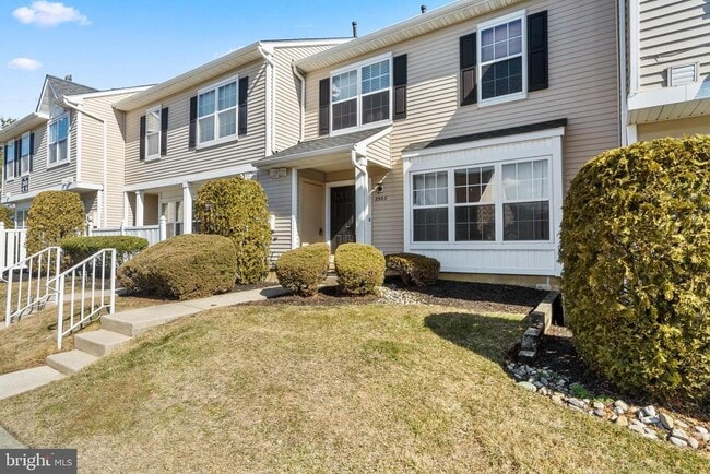 Building Photo - 2903 Saxony Dr