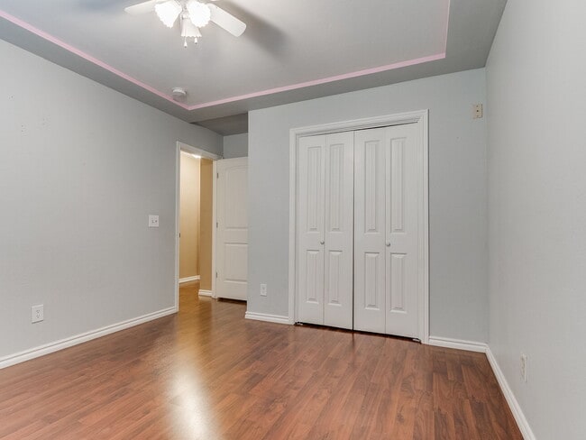 Building Photo - 17320 Sun River Ct