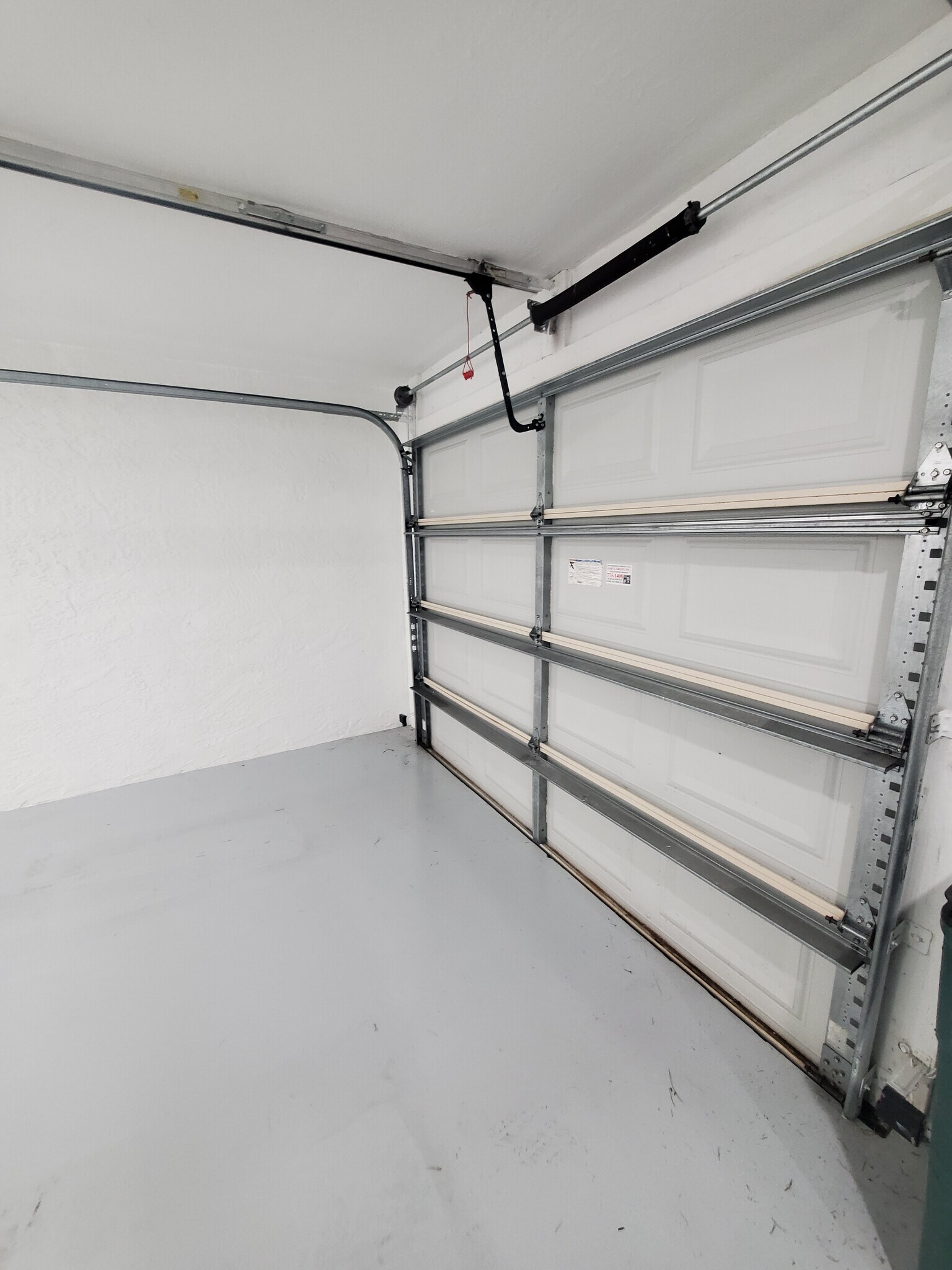 Building Photo - 3568 Boca Ciega Dr