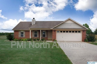 Building Photo - 218 Maddux Ct