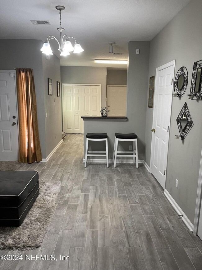 Building Photo - 4727 Playpen Dr
