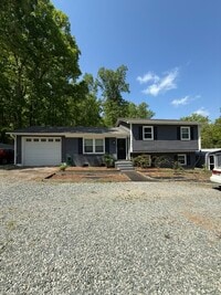 Building Photo - 7010 Sorrell Ln
