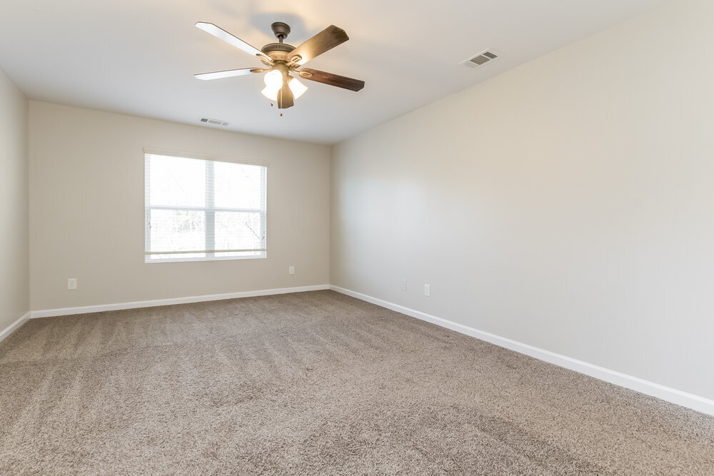 Building Photo - 94 Hood Park Dr