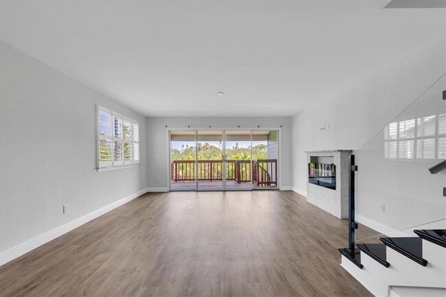 Building Photo - 802 Hidden Harbour Dr