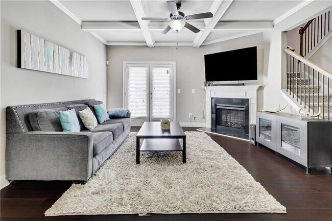 Building Photo - 5084 Whiteoak Terrace SE