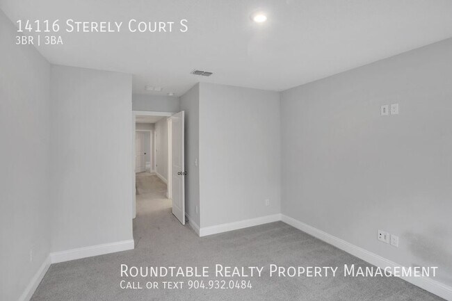 Building Photo - 14116 Sterely Ct S