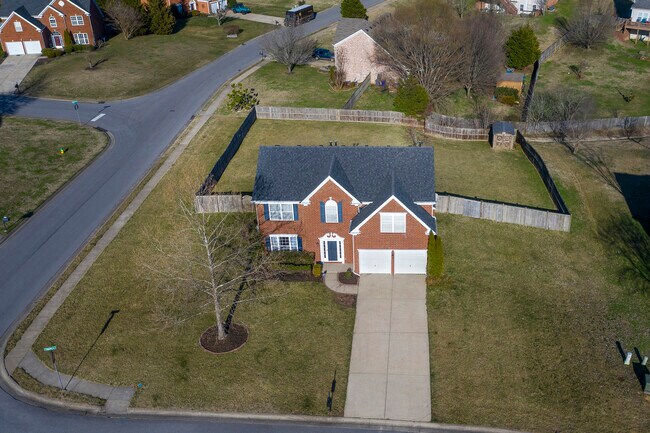 Building Photo - 2601 Potomac Ct