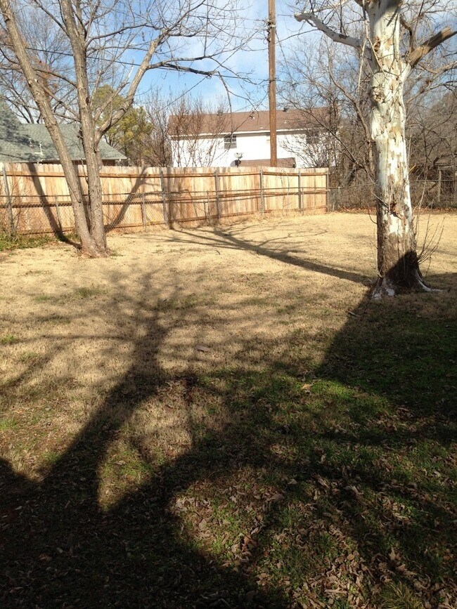 Building Photo - Beautiful Remodeled Home.  Available now.