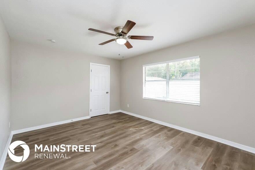 Building Photo - 7113 N 50th St